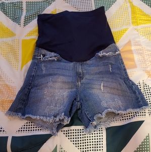 Maternity shorts